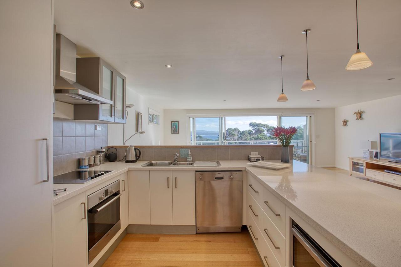 Quarterdeck Apartment Binalong Bay Zewnętrze zdjęcie